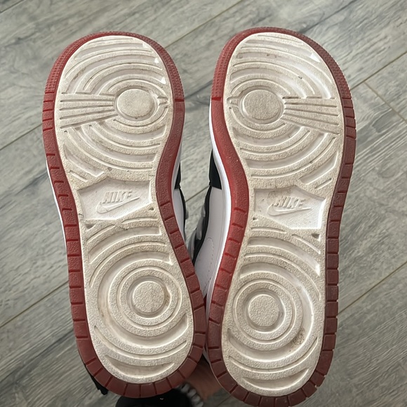 Air Jordan 1 Retro Nova XX Bred White - Picture 6 of 8